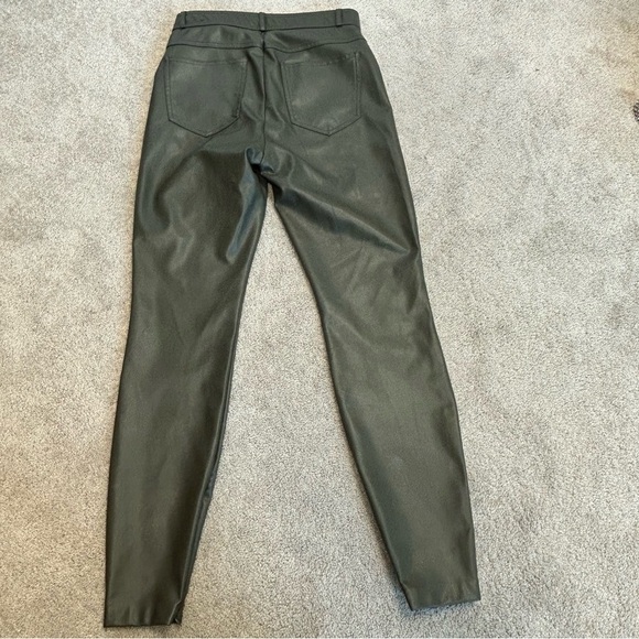 Zara olive khaki green faux leather high-rise leggings Sz M NWOT pleather vegan - Picture 5 of 17